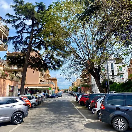 Vacation Glicini Apartman *